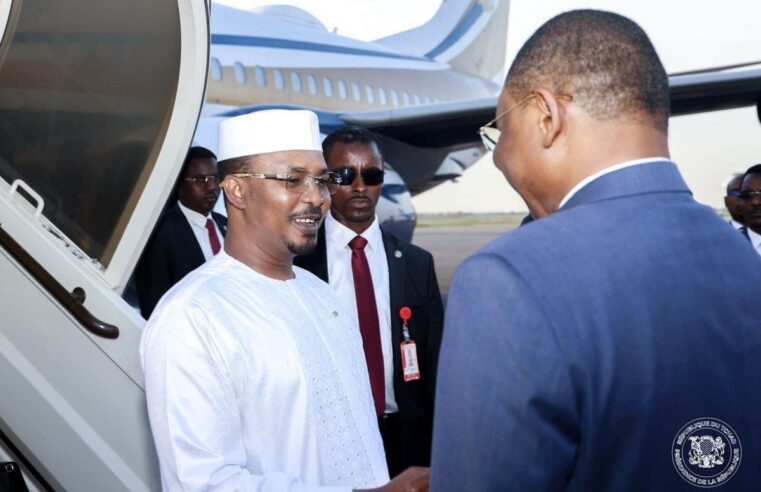 Retour du président tchadien après mission diplomatique aux Émirats arabes unis
