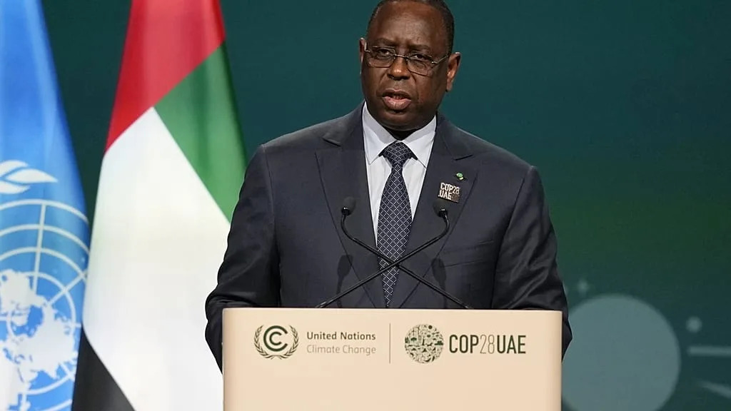 Rencontre historique entre l&rsquo;ex-président Macky Sall et le président Diomaye Faye