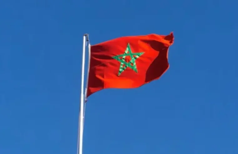 Profanation du drapeau marocain à Paris : l&rsquo;ambassade du Maroc réagit avec fermeté