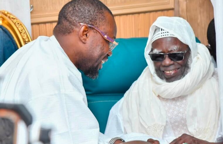 Grand magal de touba 2026 : sonko honoré par le guide spirituel des mourides