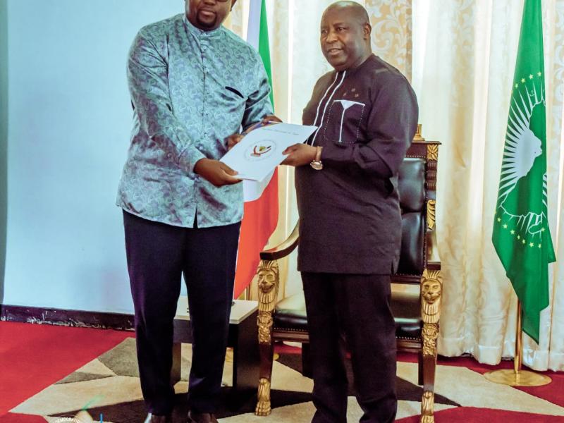 Mission diplomatique cruciale : l&rsquo;envoyé de Félix Tshisekedi intensifie les échanges régionaux