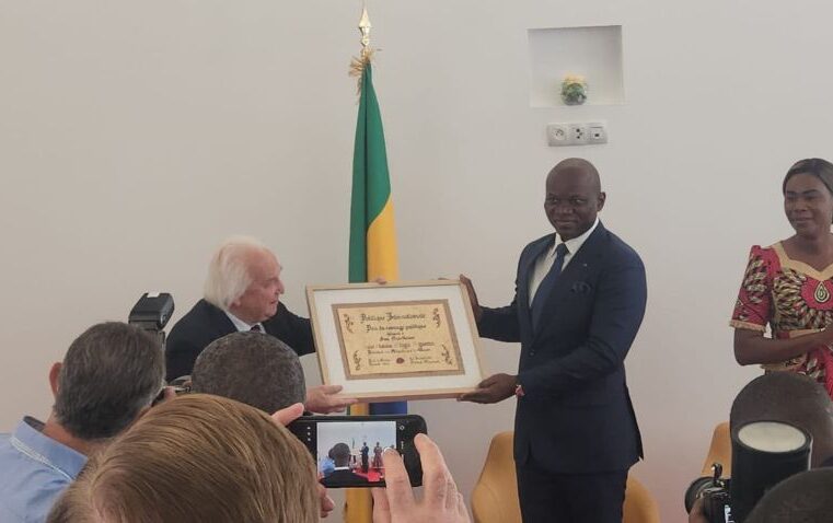 Gabon : l&rsquo;audace politique d&rsquo;Oligui Nguema saluée à l&rsquo;international