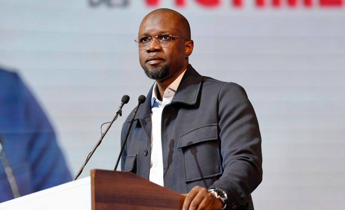 Ousmane sonko fête ses 52 ans : hommages unanimes pour le leader du pastef