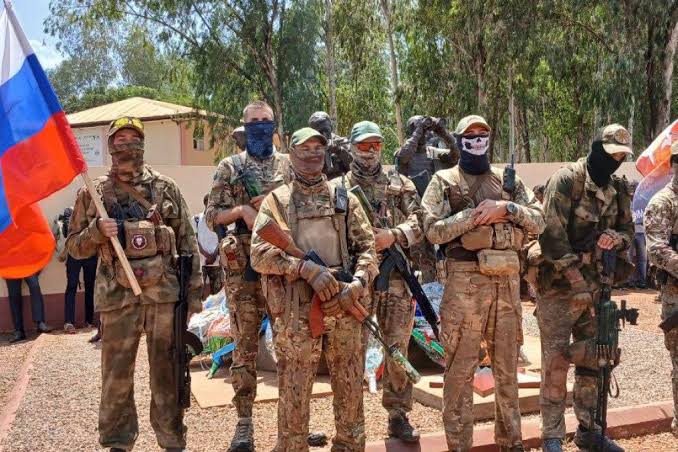 Africa corps : la nouvelle stratégie russe pour étendre son influence en Afrique