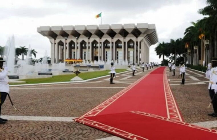 Absence prolongée du président camerounais : l’opposition réclame des clarifications institutionnelles
