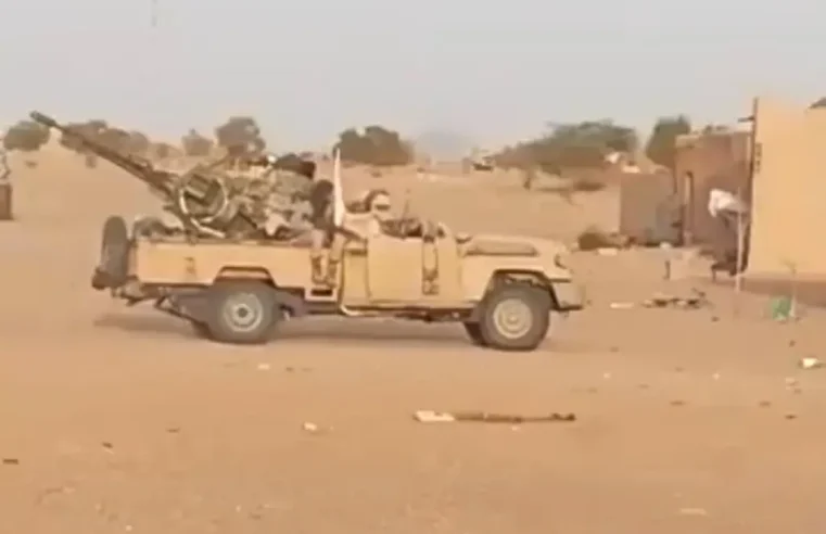 L&rsquo;armée malienne reprend l&rsquo;avantage face aux groupes armés dans le nord et le centre