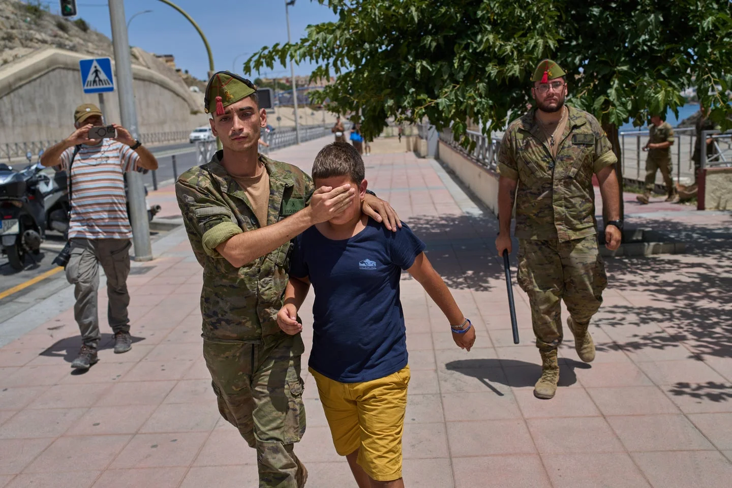 Mineurs marocains à Ceuta : le défi du retour sous contrôle juridique