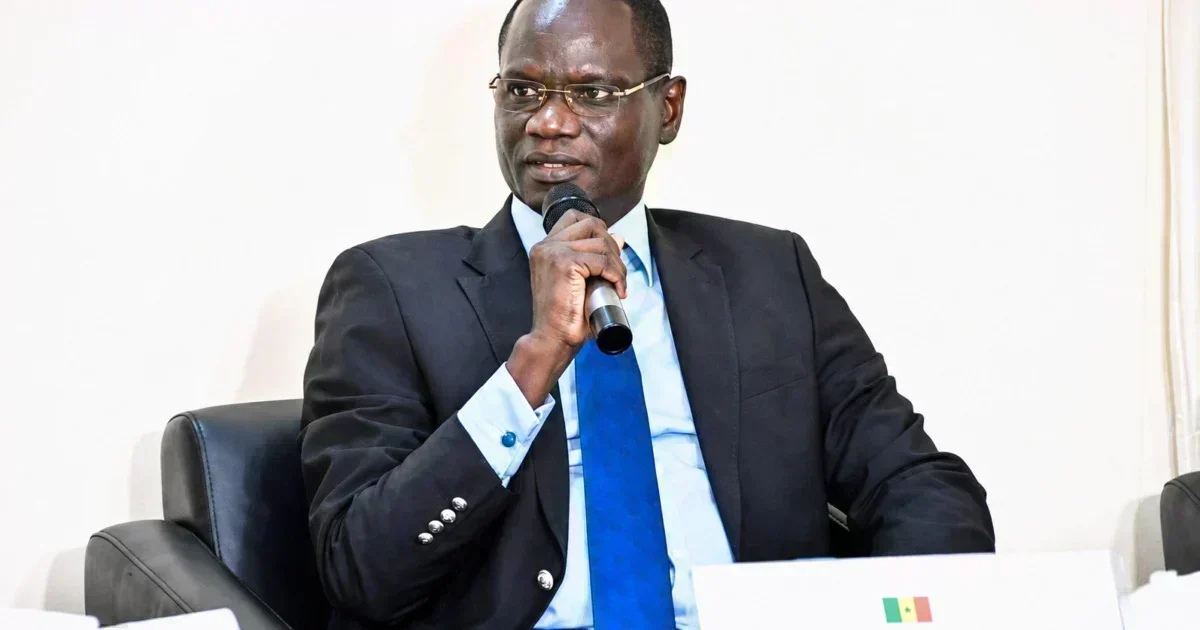 Crise politique au Sénégal : abdourahmane diouf critique vivement la réforme des crédits spéciaux d’ousmane sonko