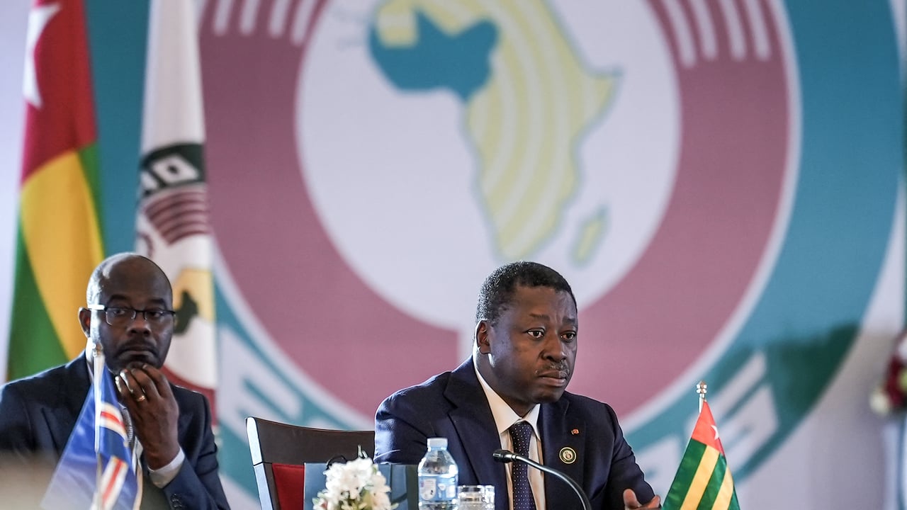 43 associations africaines dénoncent la constitution du Togo auprès des instances régionales