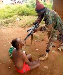 Ndele : les mercenaires russes érigent un barrage routier et arrêtent un chauffeur