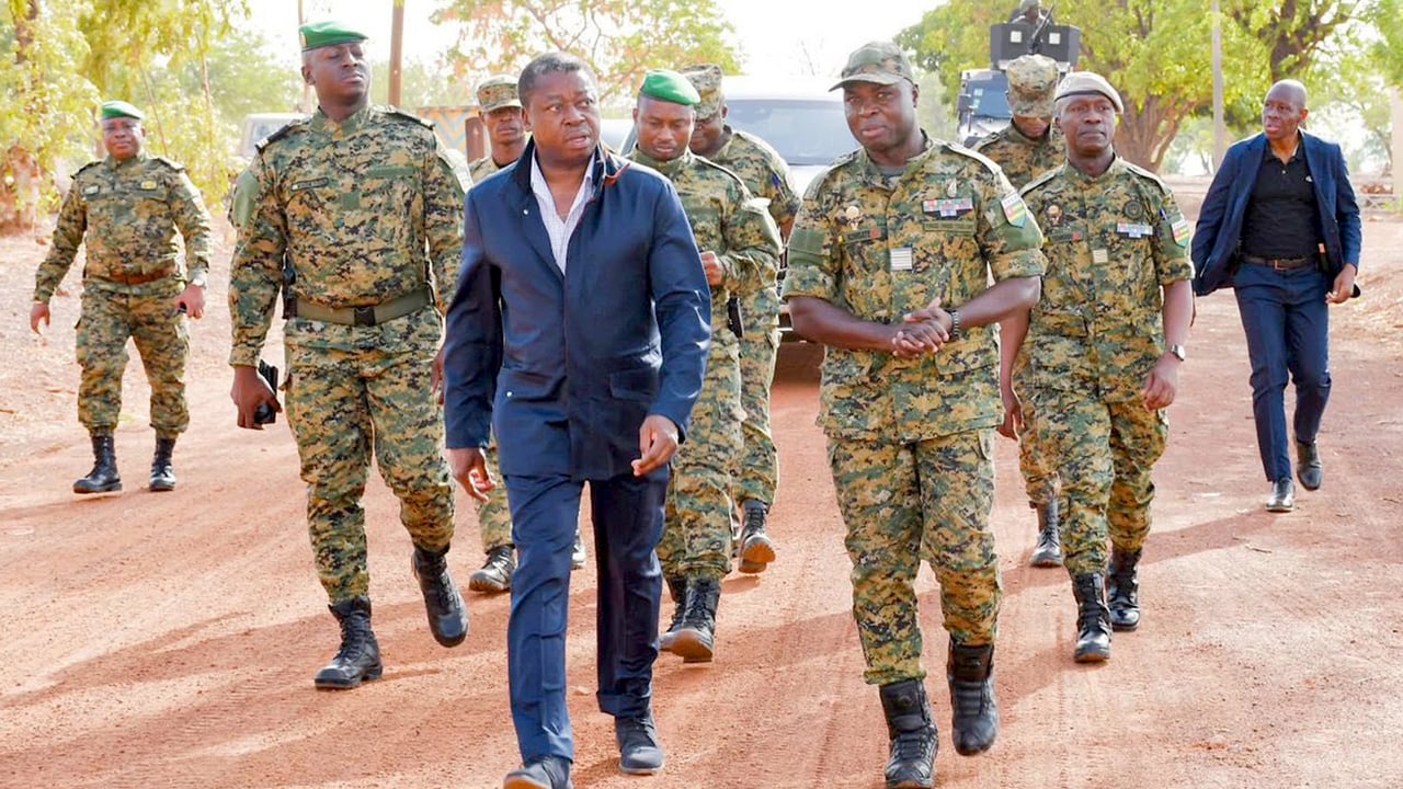 Togo : les coulisses du remaniement militaire qui secoue l&rsquo;armée