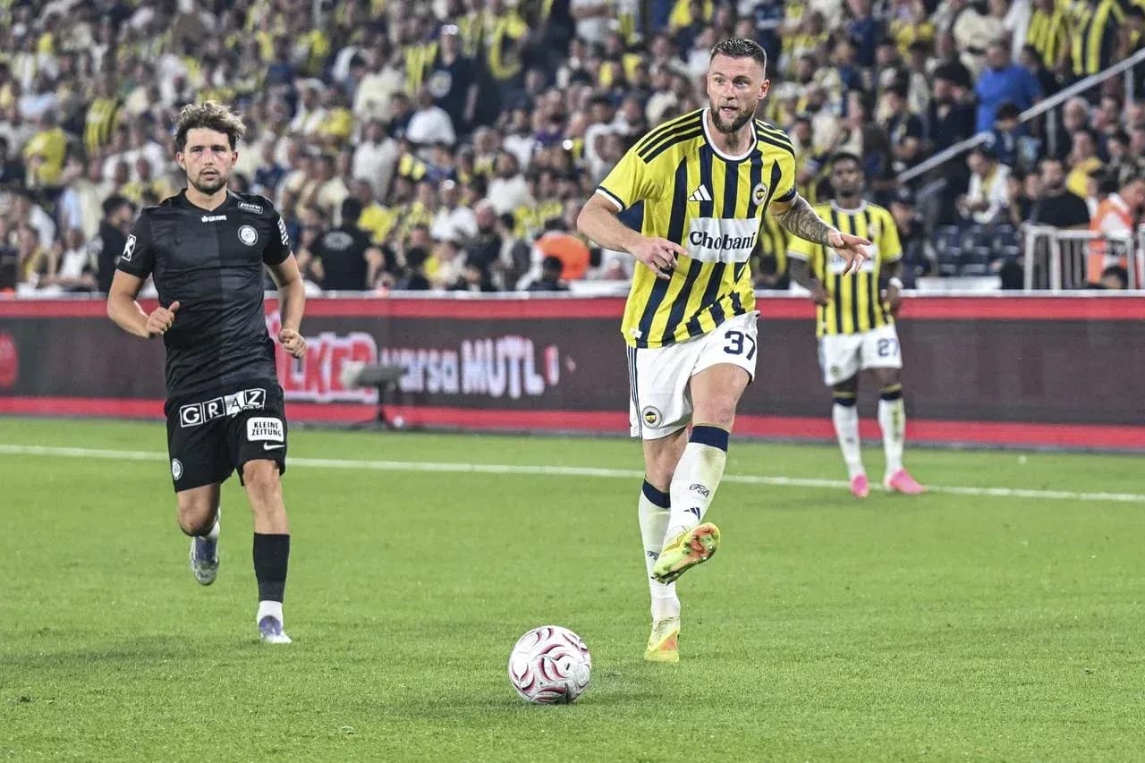 Sturm graz et fenerbahçe s&rsquo;affrontent pour une qualification en ligue des champions