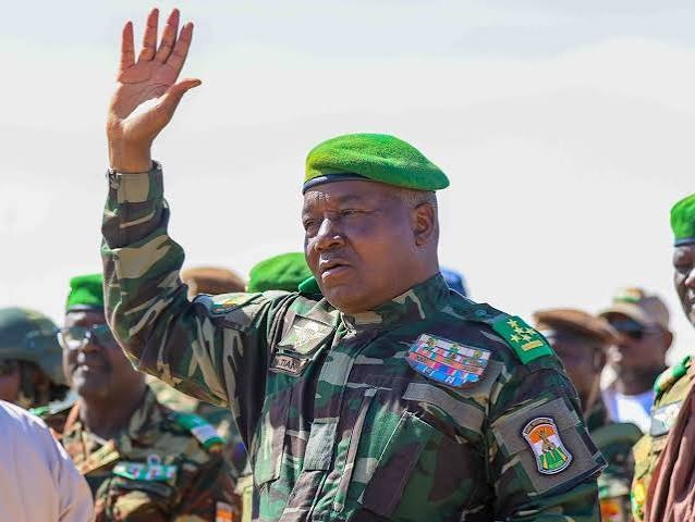 Mutinerie à Niamey : le régime militaire nigérien vacille sous la pression